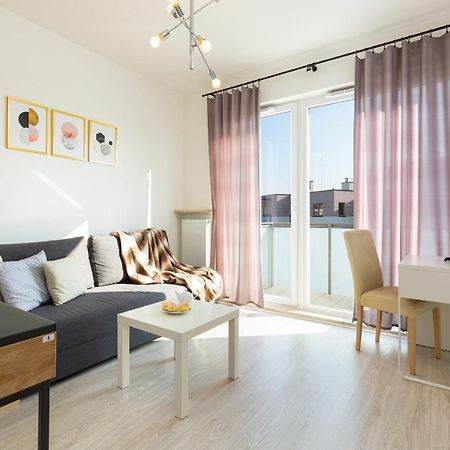 Metro Bielany Apartments By Noclegi Renters Varsovia Exterior foto