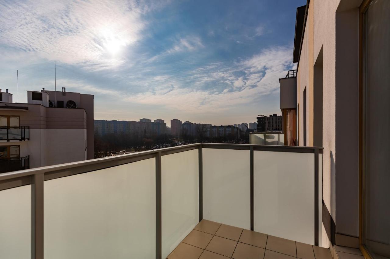 Metro Bielany Apartments By Noclegi Renters Varsovia Exterior foto