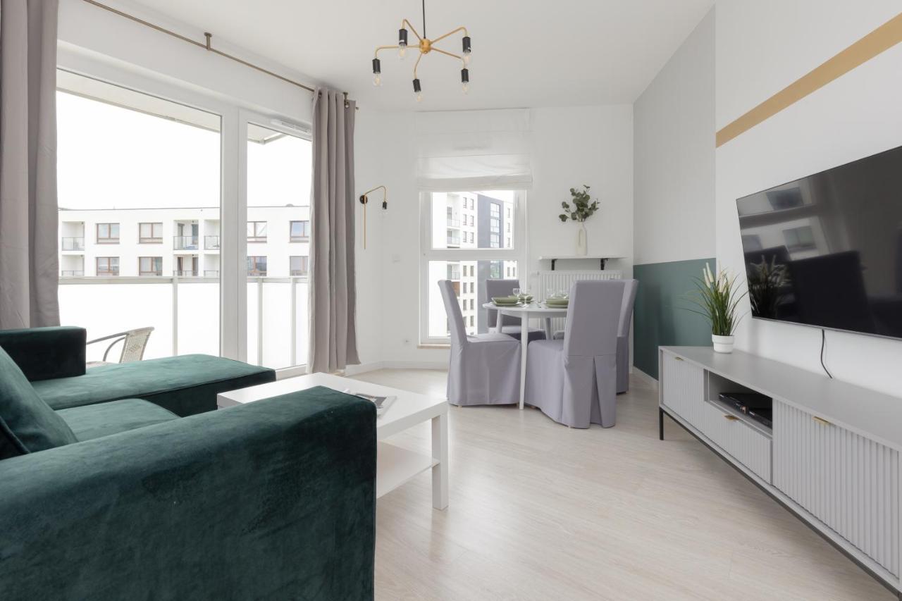 Metro Bielany Apartments By Noclegi Renters Varsovia Exterior foto