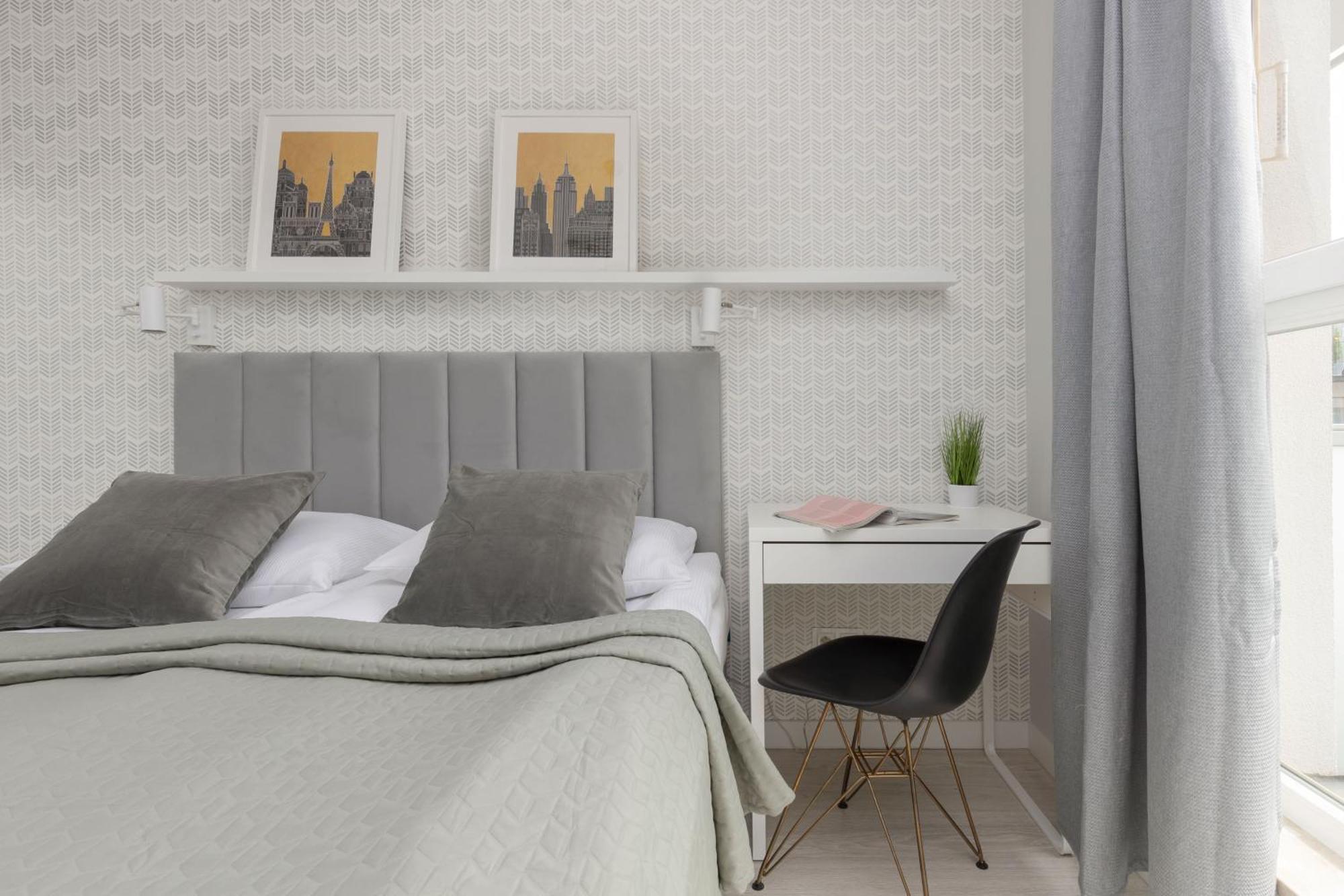 Metro Bielany Apartments By Noclegi Renters Varsovia Exterior foto