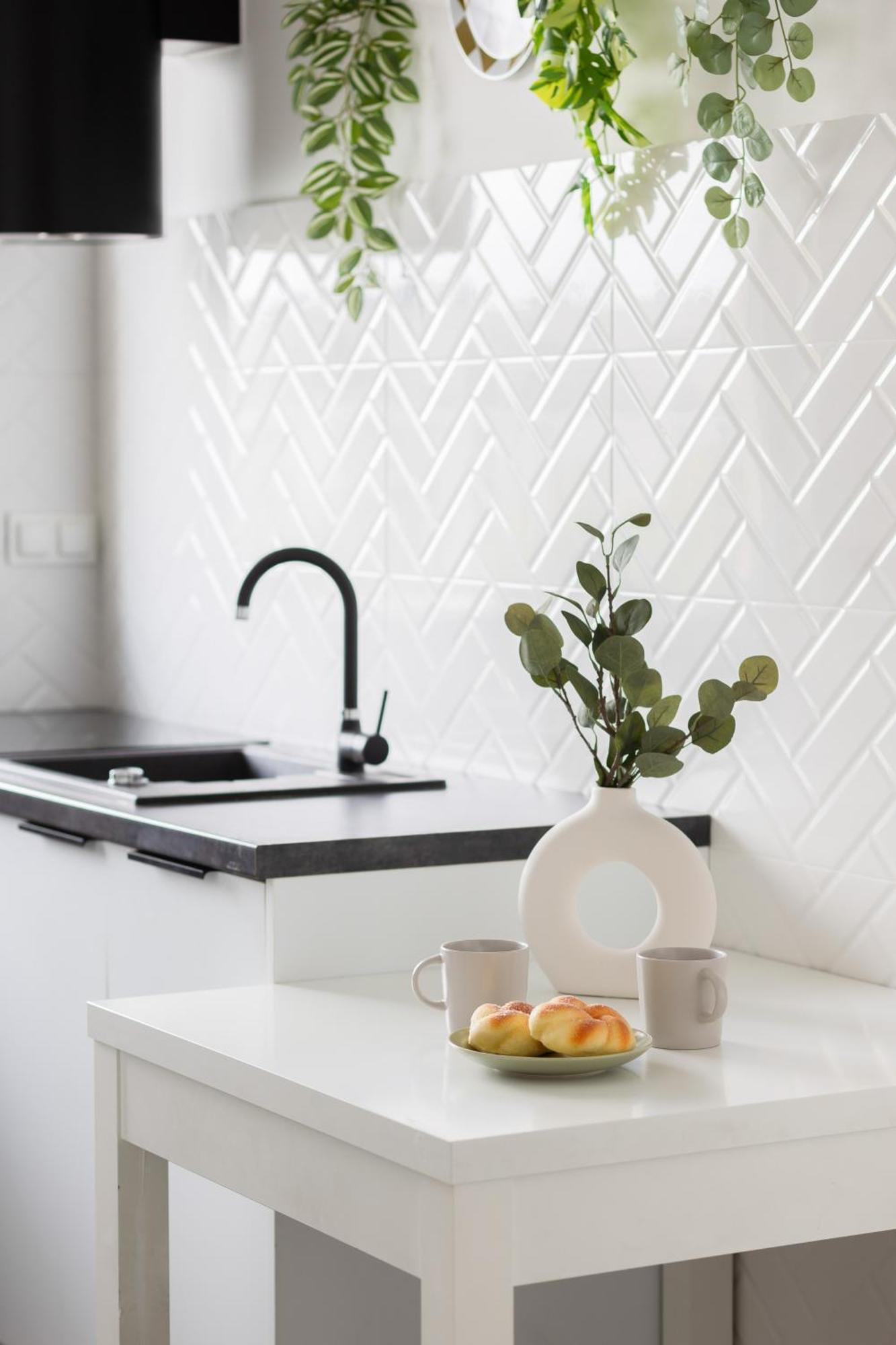 Metro Bielany Apartments By Noclegi Renters Varsovia Exterior foto