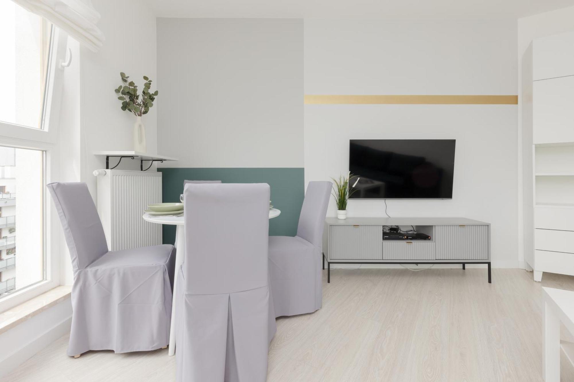 Metro Bielany Apartments By Noclegi Renters Varsovia Exterior foto